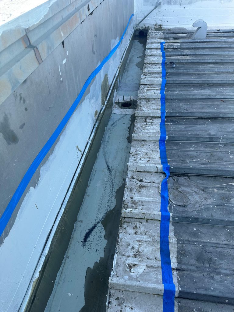Sealing and Cleaning Commercial Structure Gutters: The LCS Way